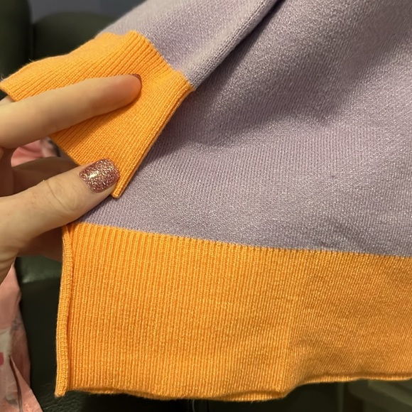 J Marie oversized light weight sweater - Picture 3 of 5